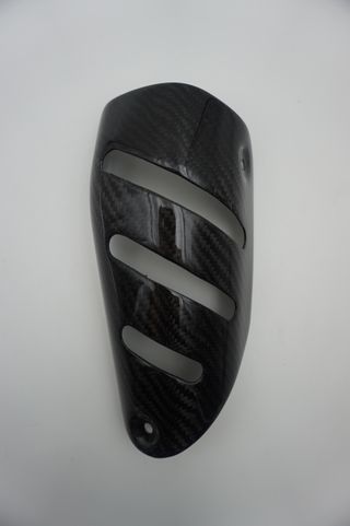 PROTECTOR ESCAPE EN CARBONO BMW K1200S K1300S 