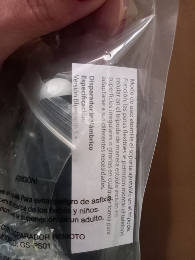 Trípode con disparador remoto. Nuevo!