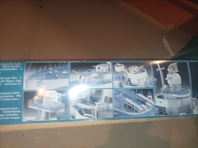 Barco a escala flescher - class