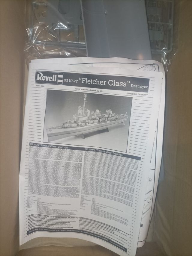 Barco a escala flescher - class