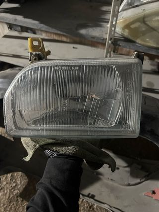 Faros Ford scort 4
