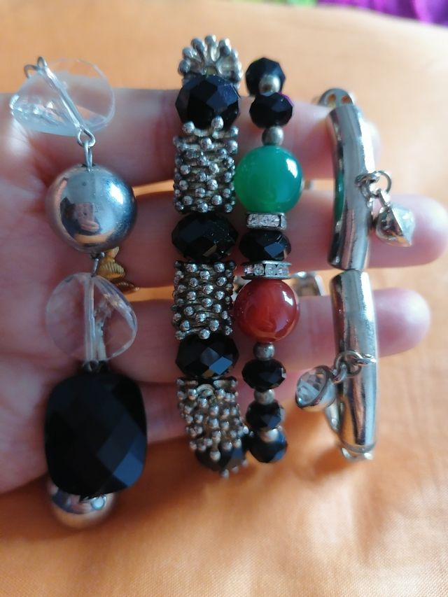 Pulseras