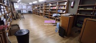 Local comercial en venta en Centre en Badalona