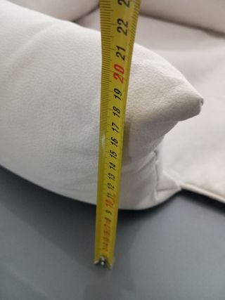 Cama de mascota para sofá y suelo nueva