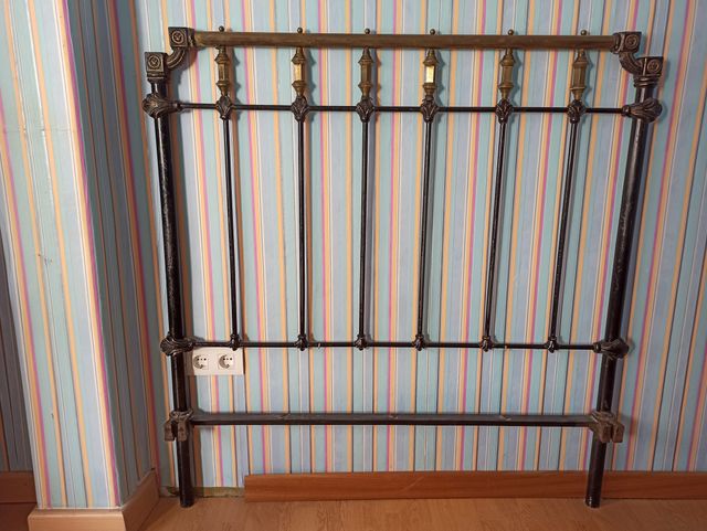 CABECERO HIERRO FORJADO Y LATÓN