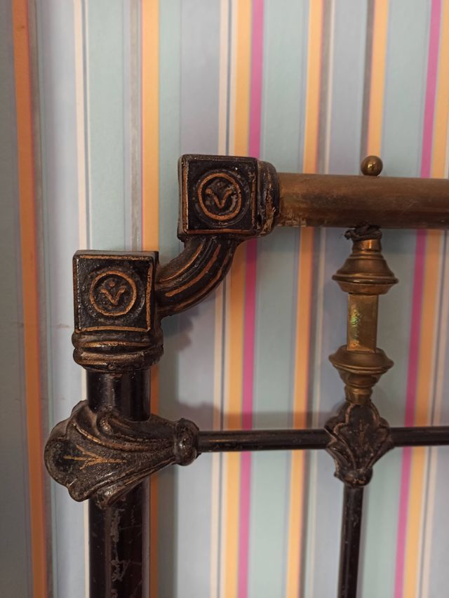 CABECERO HIERRO FORJADO Y LATÓN