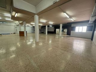 Local comercial en venta en El Castell-Poble Vell en Castelldefels