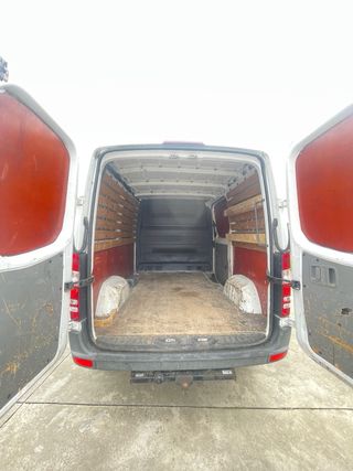 Mercedes-Benz Sprinter 2012