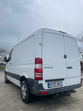 Mercedes-Benz Sprinter 2012