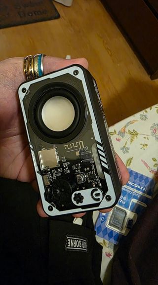 Mini Altavoz Portátil Bluetooth 5.3 - 5W V1 
