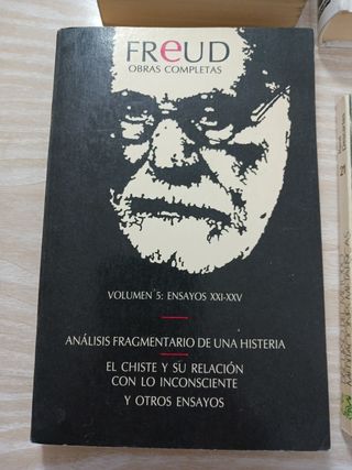 LIBROS Y NOVELAS IMPRESCINDIBLES 
