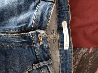 Pantalón vaquero Zara
