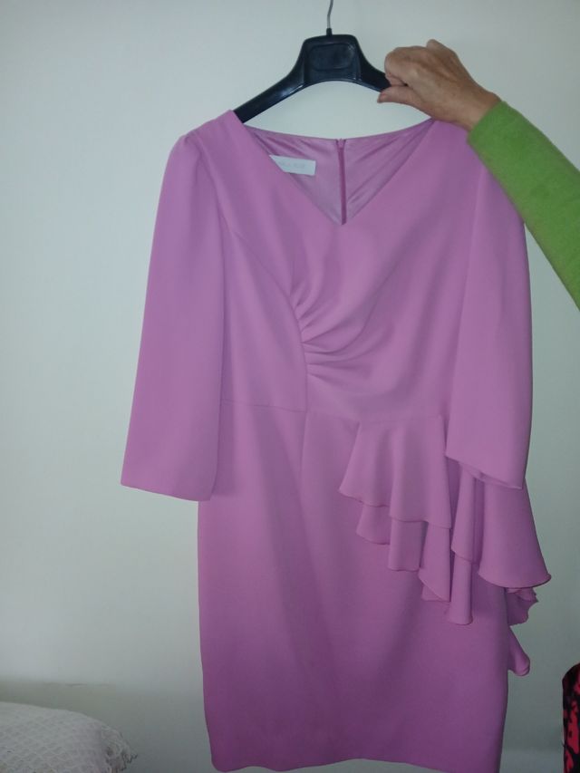 Vestido para eventos y  ceremonias .