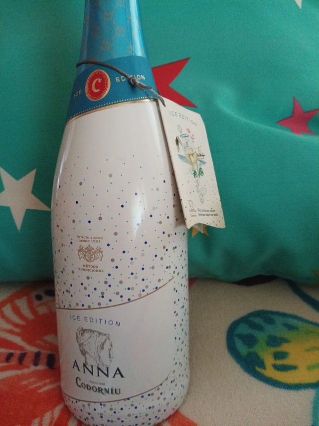 Botella cava colección Anna Codorniu.