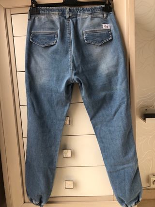 Pantalones vaqueros Marca Reell