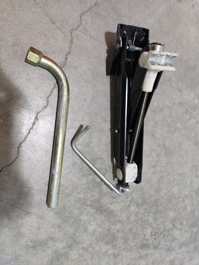 Gato hidraulico para coche