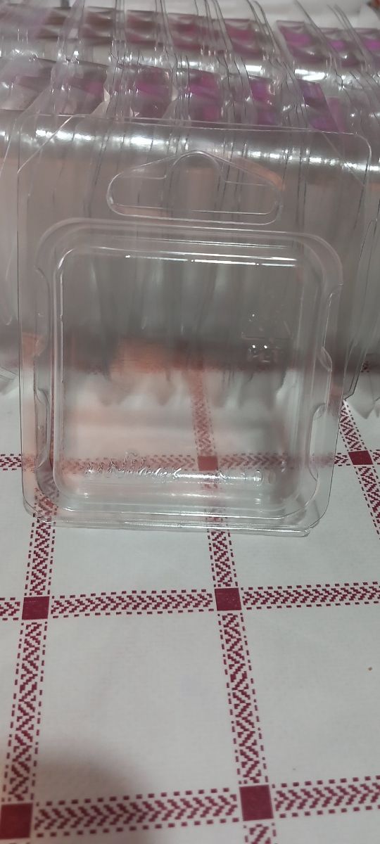 Blister confezionamento trasparenti