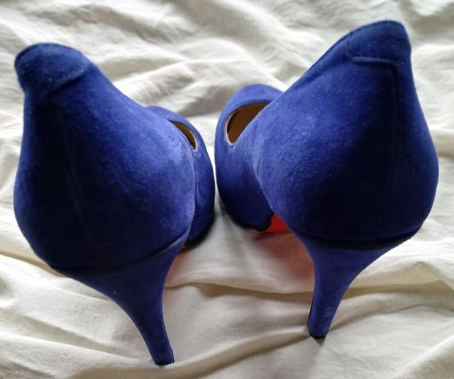 Zapatos tacón azulones