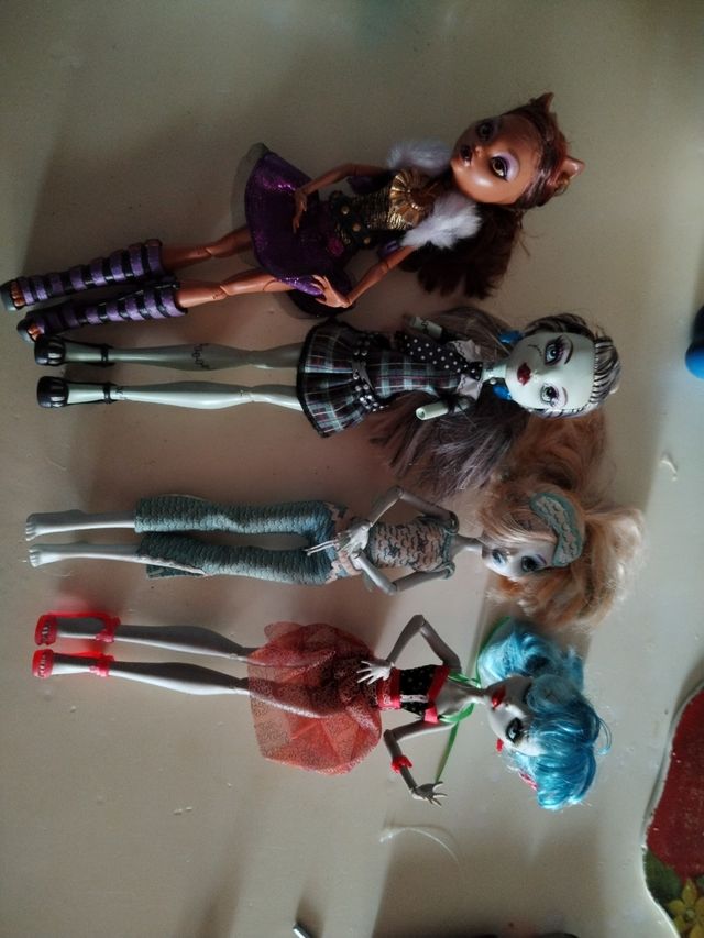 Muñecas Bratz. Las4, 20€