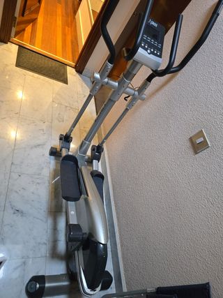 Bicicleta Elíptica DkN xc-100 lcd