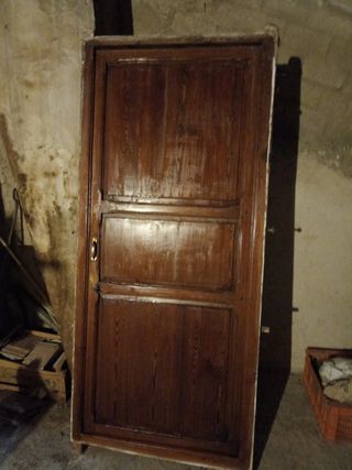 Puerta antigua de madera