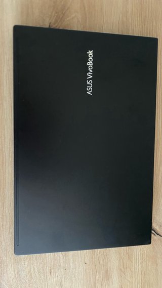 ASUS VivoBook  Como Nuevo Poco Uso