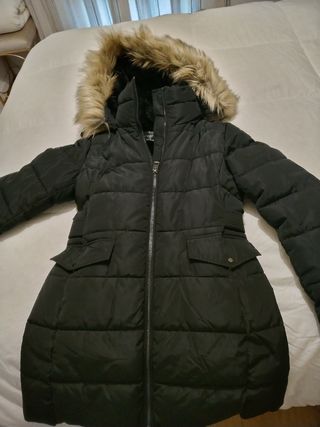 Anorak negro Stradivarius
