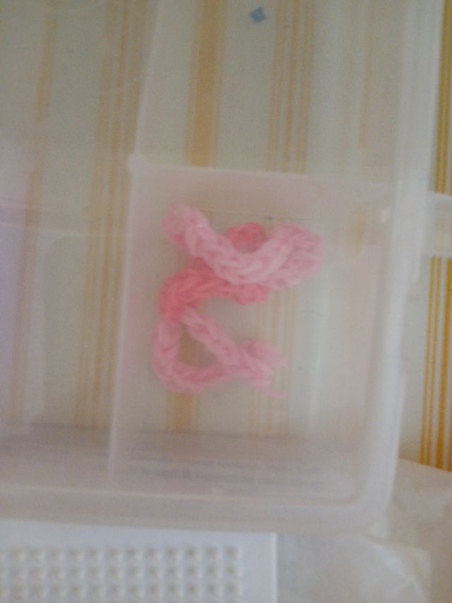 Vendo pulseras de abalorios y gomas