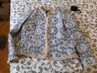 Chaqueta azul de Mango tipo Chanel tallaM