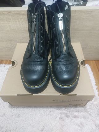 Dr Marteens Sinclair Black