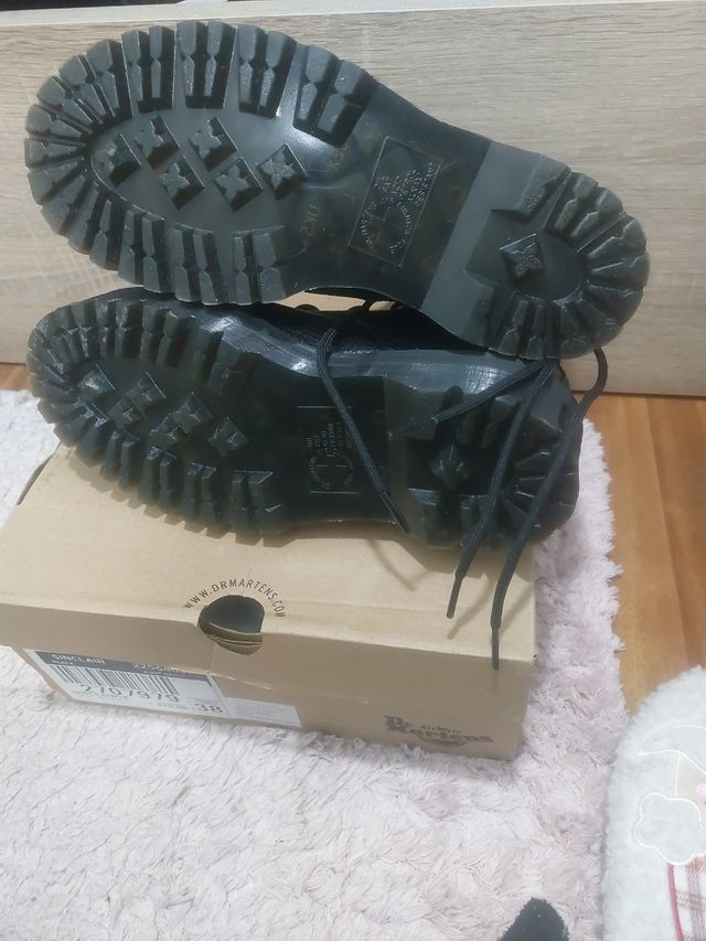 Dr Marteens Sinclair Black