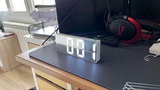 RELOJ ALARMA con sensor de temperatura NUEVO 