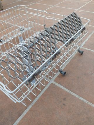 Carro  superior lavavajillas BEKO