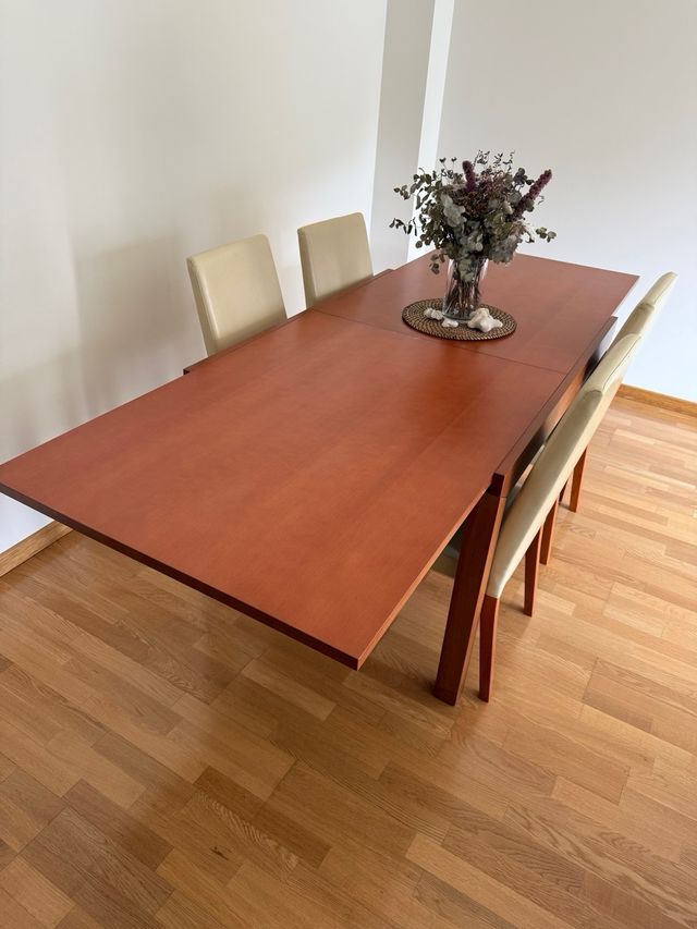 Mesa comedor extensible