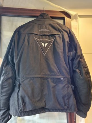2 Chaquetas impecables
para moto