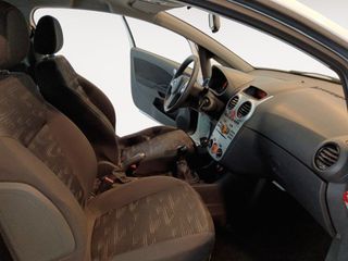 Opel Corsa Essentia