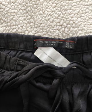 Pantalón negro de mujer, S, de Zara