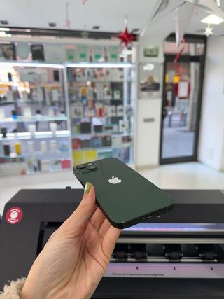 IPHONE 13 256GB VERDE SEMI NUEVO
