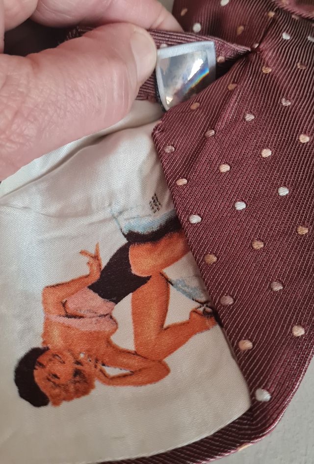 Cravatta Dolce & Gabbana uomo usata