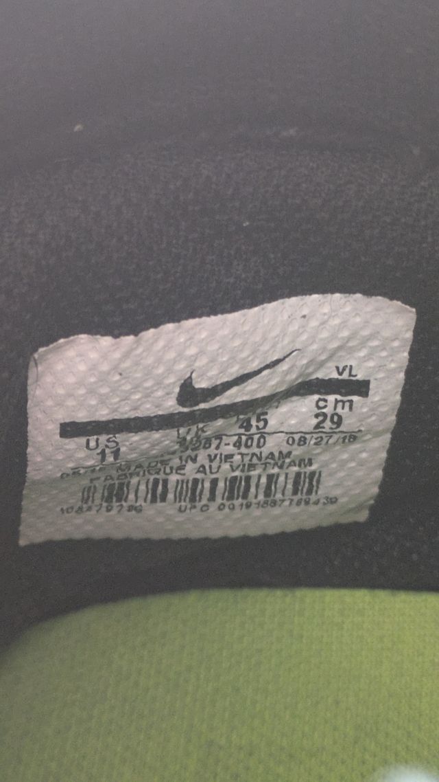 Nike Phantom VSN Academy