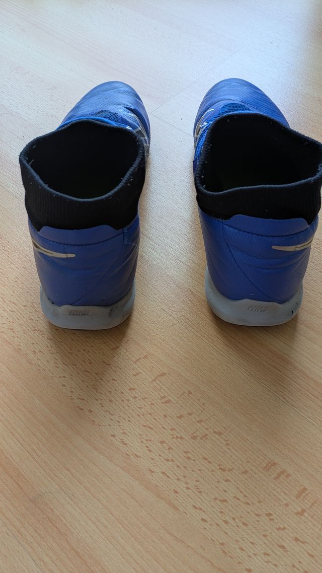 Nike Phantom VSN Academy