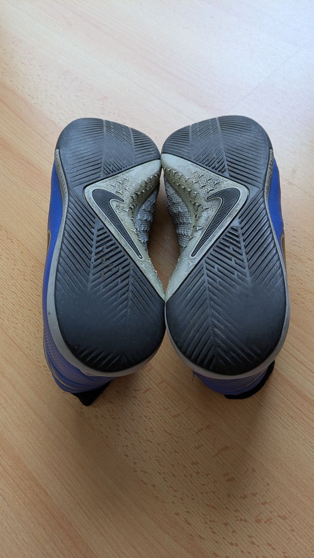 Nike Phantom VSN Academy