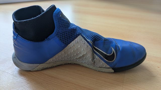 Nike Phantom VSN Academy