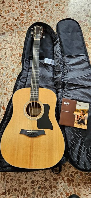 Guitarra Taylor 110e