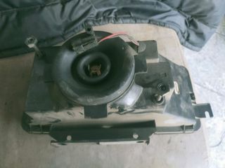 Faro izquierdo Renault traffic