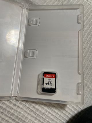 Juego de nintendo switch FIFA 20