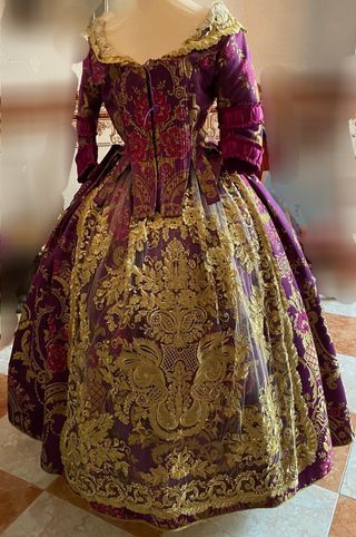 Traje de fallera siglo XVIII talla 38.