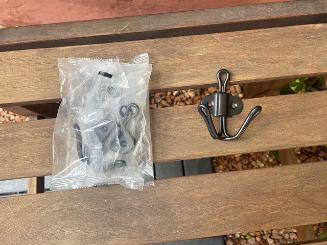 2 GANCHOS METÁLICOS Nuevos