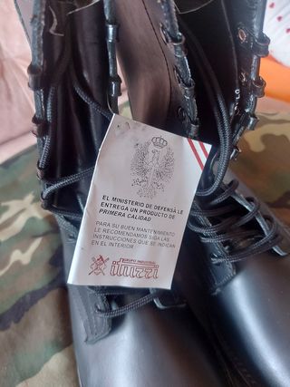 Botas militares. Iturri. Nuevas!
