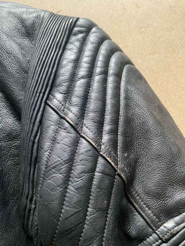 Casaco/Blusao em Pele preta Moto/Mota/Motard